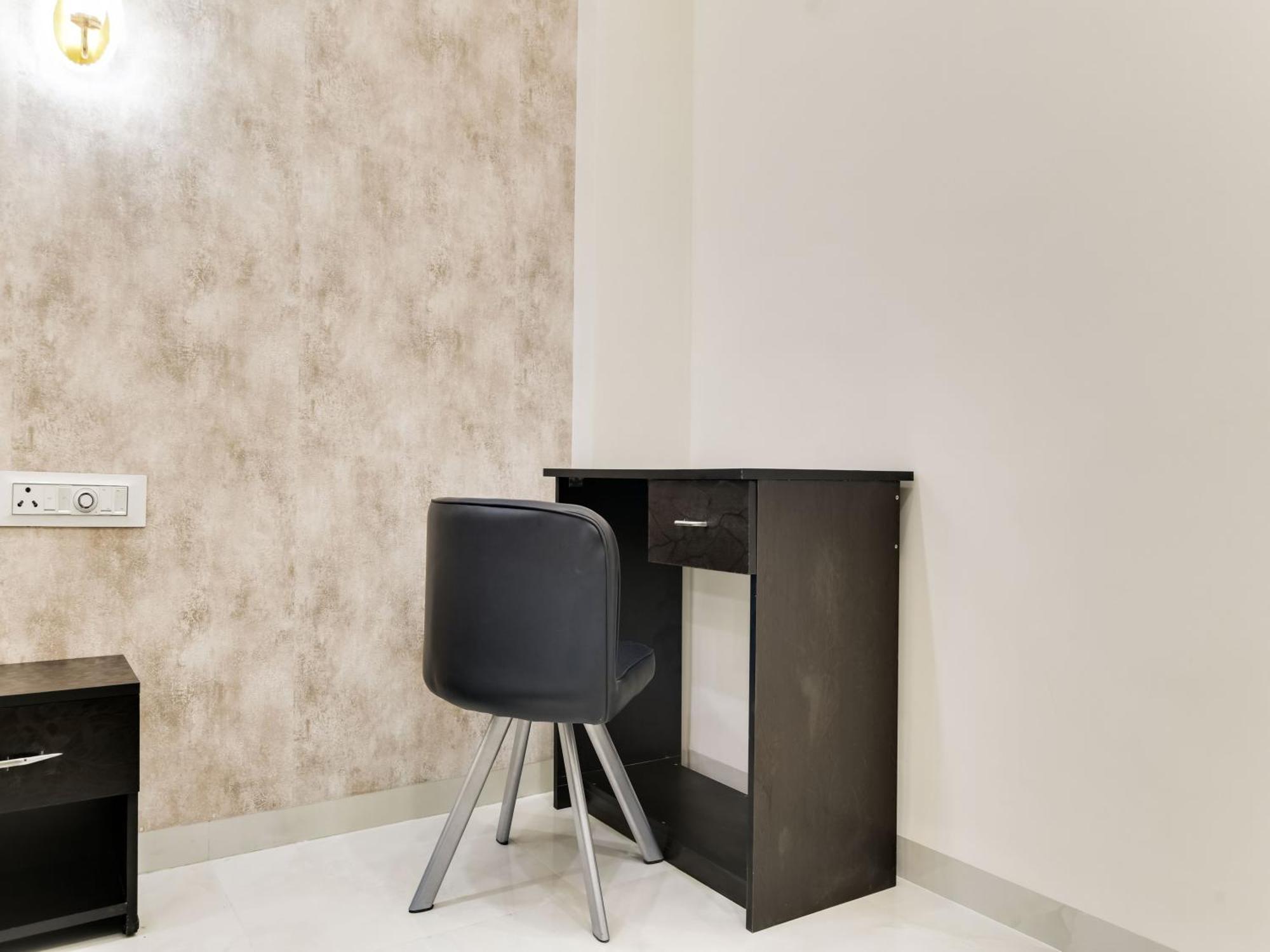 Super Collection O Iconic Stay Indore Exterior photo
